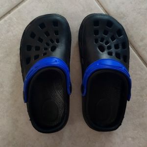Crocs kid shoes